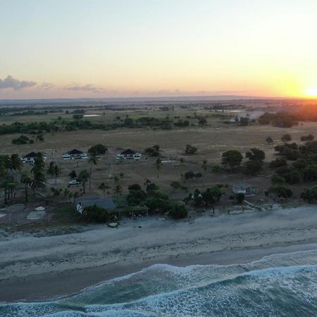 Wera Beach Kadumbul Zewnętrze zdjęcie