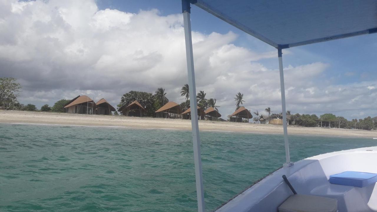 Wera Beach Kadumbul Zewnętrze zdjęcie