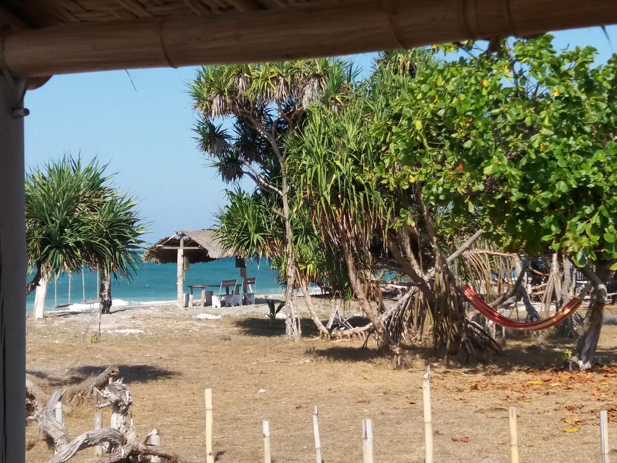 Wera Beach Kadumbul Zewnętrze zdjęcie