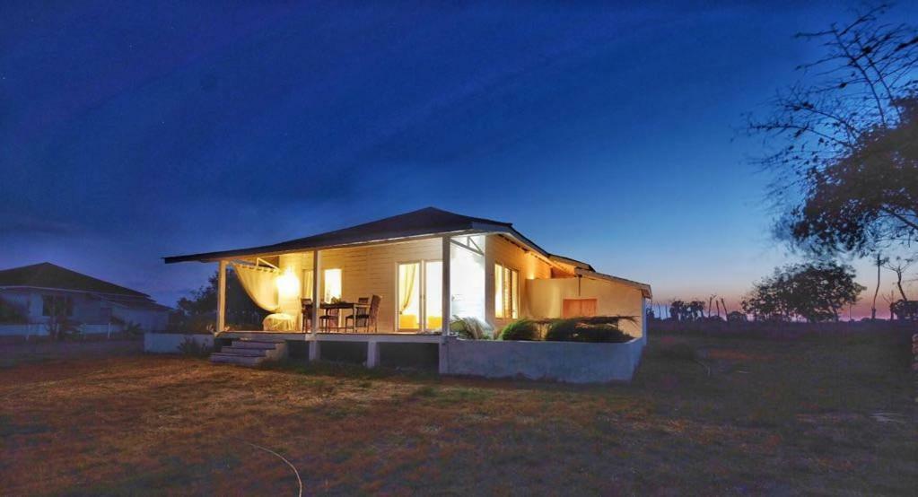 Wera Beach Kadumbul Zewnętrze zdjęcie